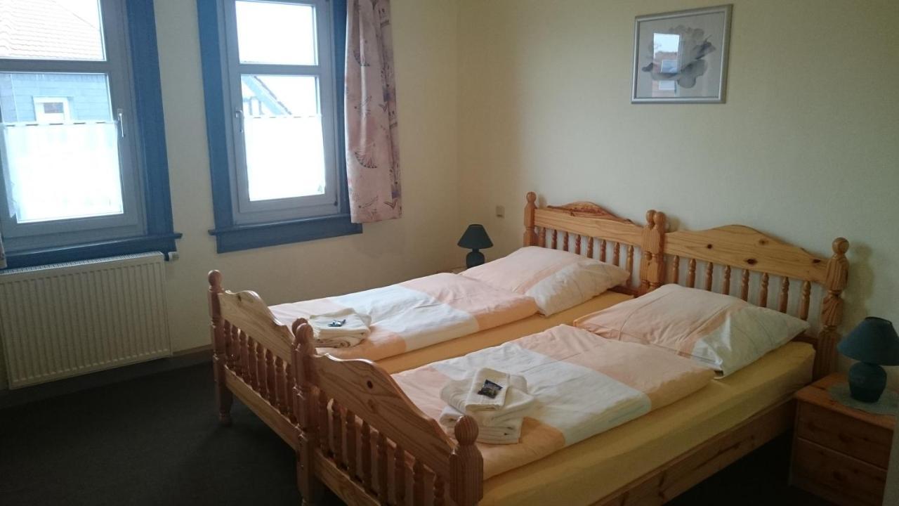 Gaststaette Und Pension Felsenthal Tabarz Esterno foto