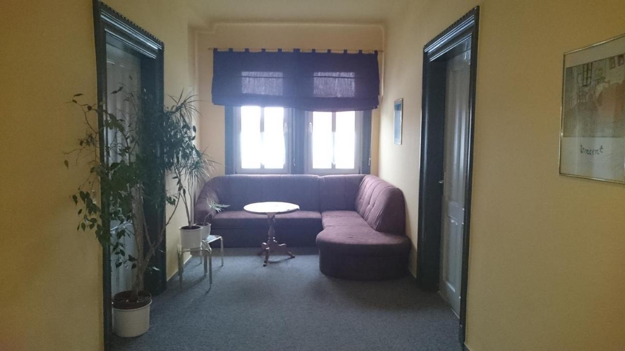Gaststaette Und Pension Felsenthal Tabarz Esterno foto